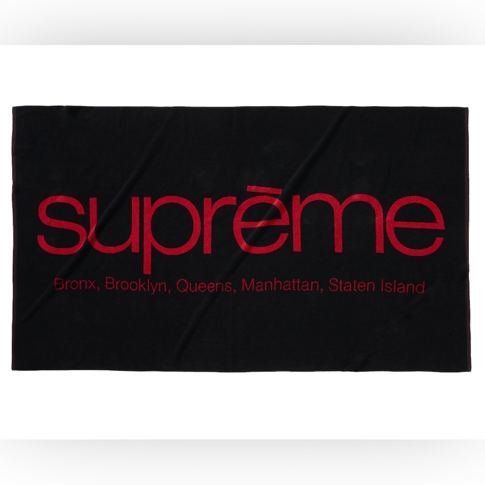 Supreme Five Bouroughs Towel - Black